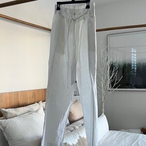 Saks Fifth Avenue White Women's Chinos NEW! W/O Tags